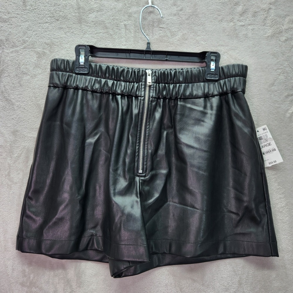 Bar III Shorts Womens Large Deep Black Core Pleather Elastic Waist Zip Front New